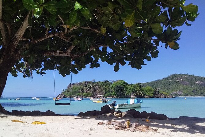 Beach hopping Tour on Mahe Seychelles - Key points at a glance