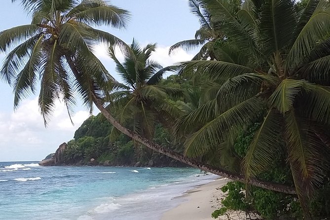 Beach hopping Tour on Mahe Seychelles - Anse Intendance brings the strongest scenery