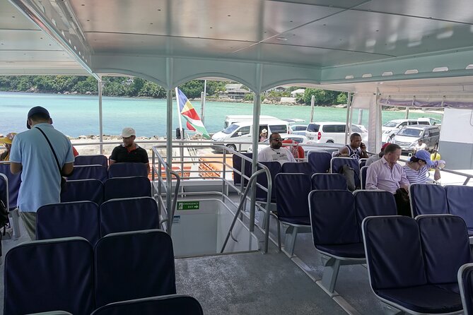 Cat Rose: Praslin Island / La Digue Island Fast Ferry - A 15-minute crossing between two Seychelles islands