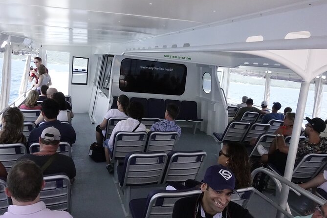 Cat Rose: Praslin Island / La Digue Island Fast Ferry - Luggage rules that matter