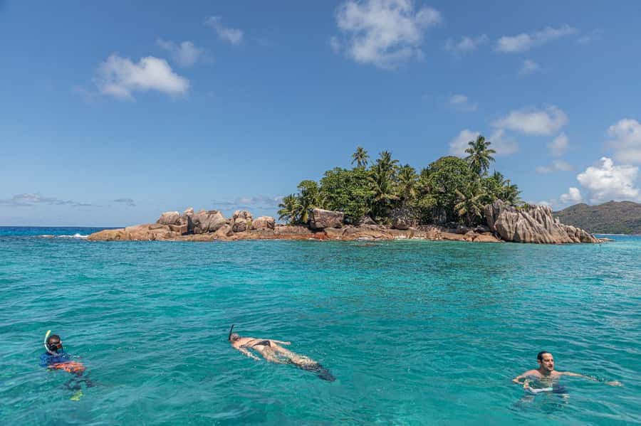 Curieuse and St. Pierre Islands Day Trip with BBQ Lunch - The return to Praslin