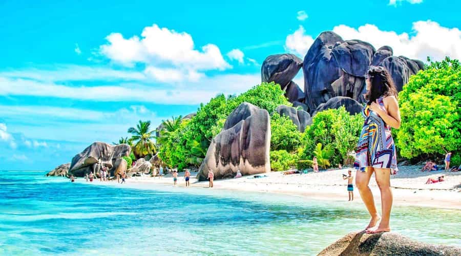 From Mahe eden island to Praslin & Ladigue Daytrip - The Praslin to La Digue boat crossing