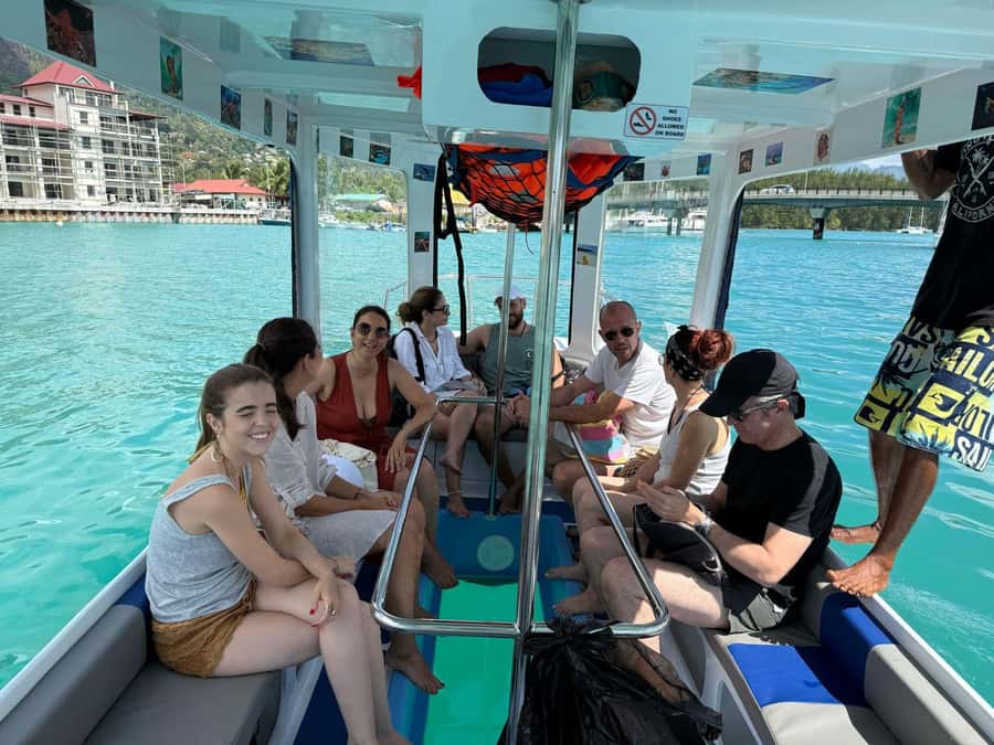 Glassbottom boat & Crystalkayak SteAnneMarinePark Snorkeling - Creole barbecue lunch on Cerf Island
