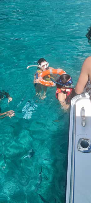 Praslin: Curieuse StPierre Guided Tour, BBQ & 2x Snorkeling - Curieuse’s beach, mangroves, and 1.7-kilometer trail