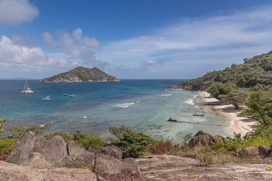 Praslin: Sister & Coco Island Full-Day Cruise and Creole BBQ - Why this island cruise works so well