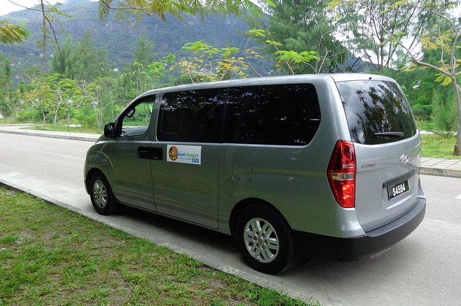 Private ARRIVAL Transfer from Seychelles Airport to any Hotels in Mahe - Meeting your hostess at Seychelles International Airport