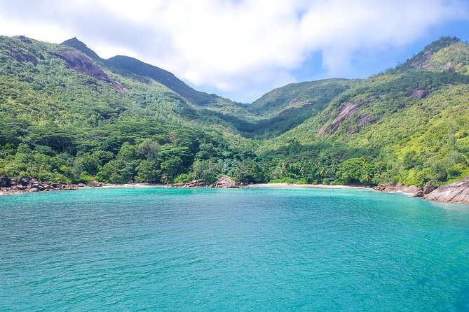 Private Nature Tours & Trail 1 to 5 persons - Anse Major and a trail with beach appeal