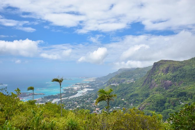 Private Nature Trail (Hiking) (1-2 persons) - A private way to see Mahé beyond the beaches
